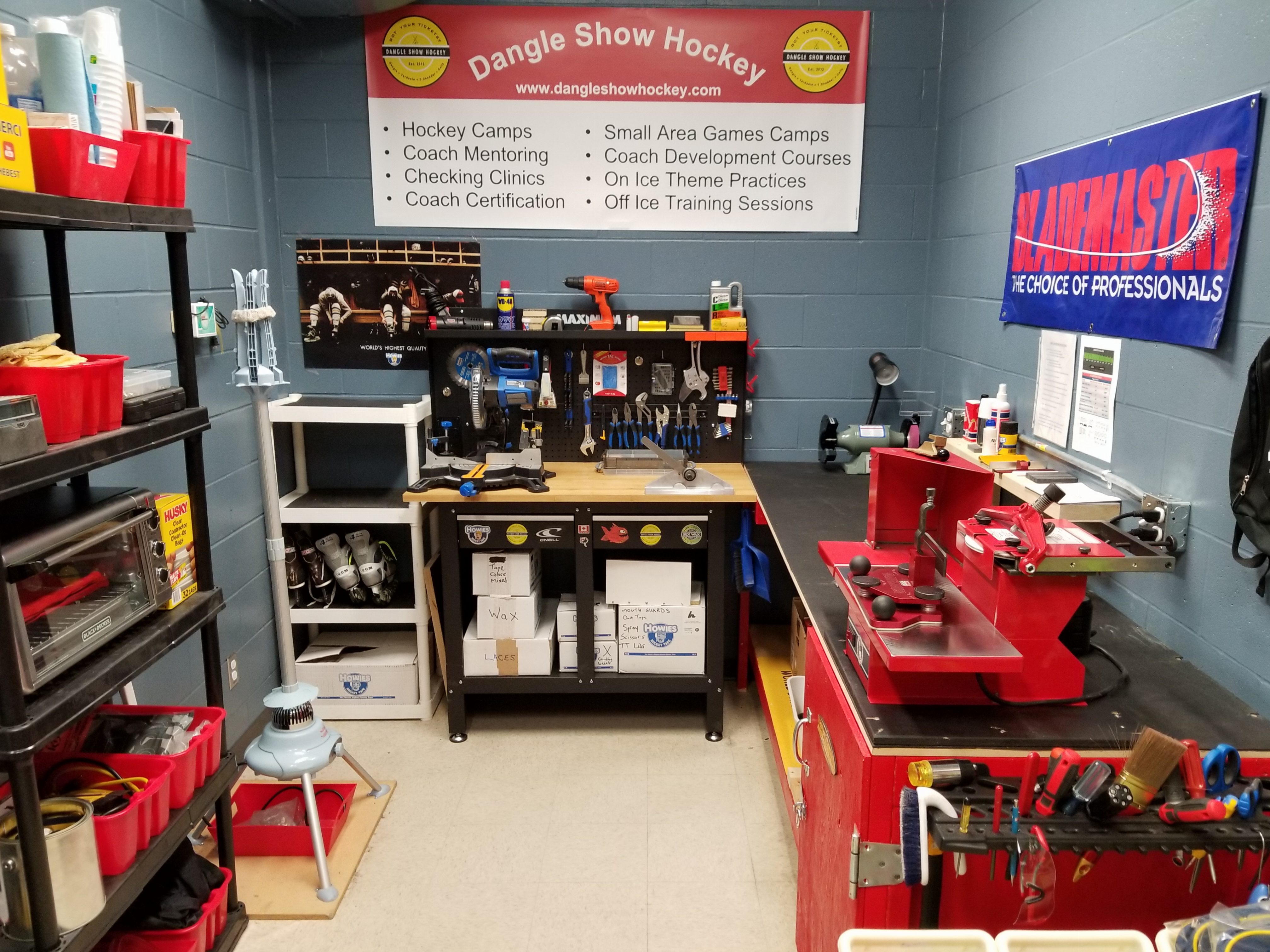 Pro Shop DANGLE SHOW HOCKEY